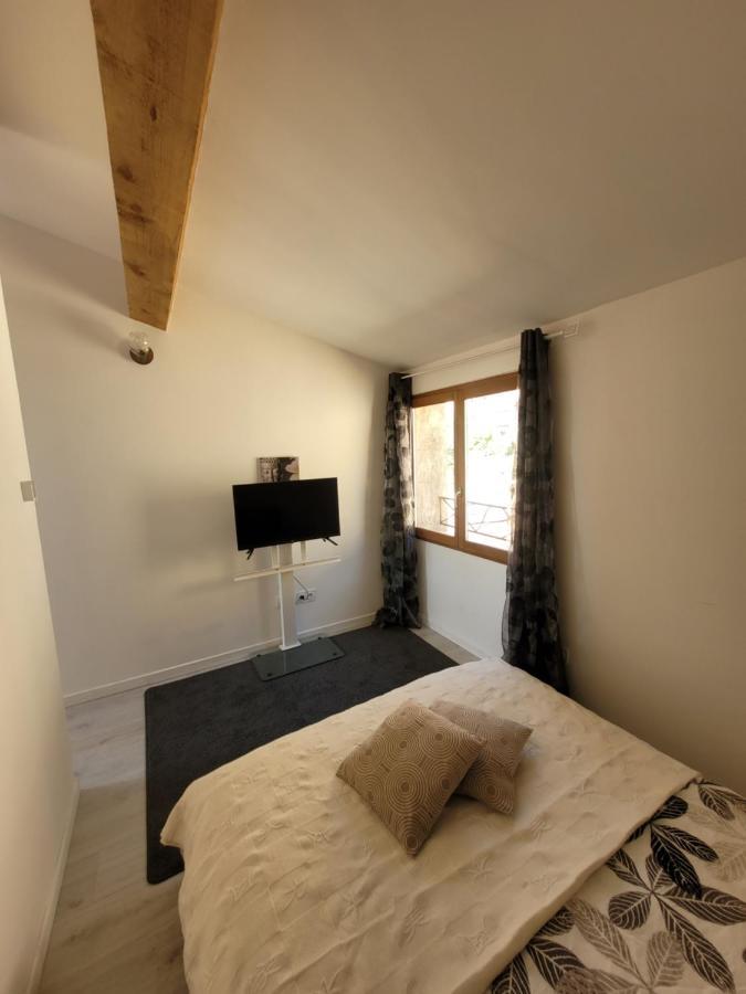 Charmant Duplex Au Coeur Du Village Cotignac Bagian luar foto